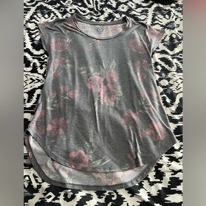 Floral tee